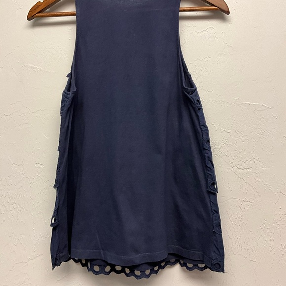 Loft Sleeveless Navy Blue Eyelet Tiered Mix Media Top - Picture 3 of 5
